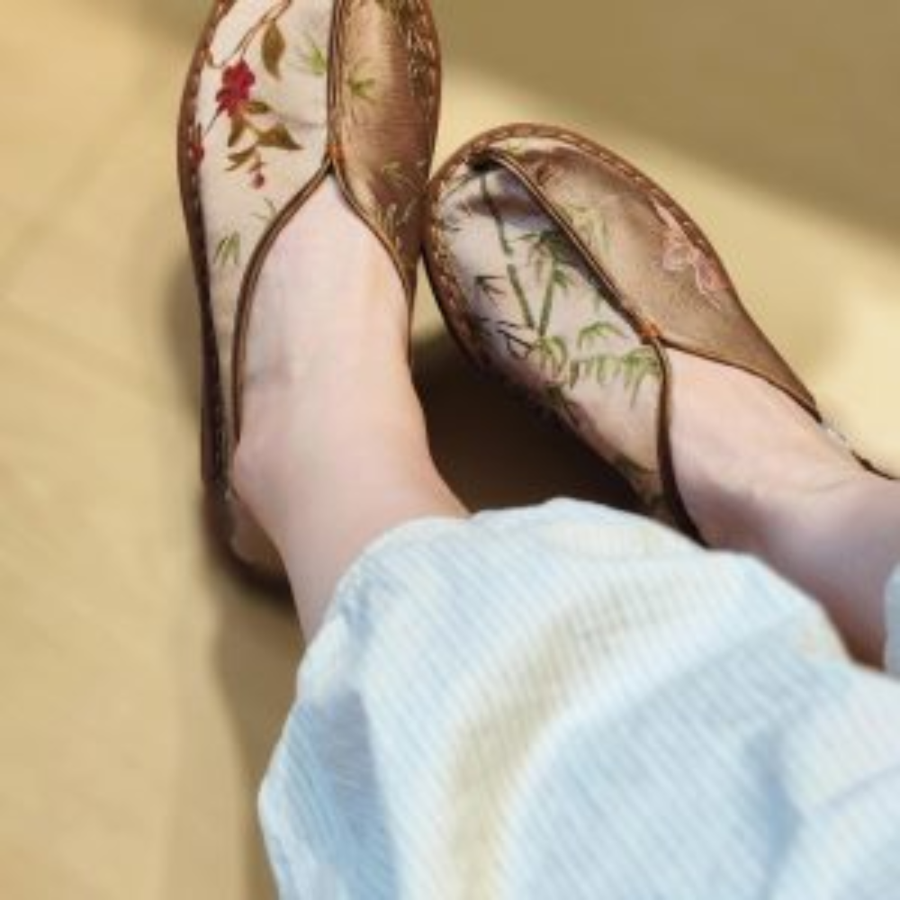 “Elysian Walkers” Thousand-Layer Sole Silk Shoes view 12