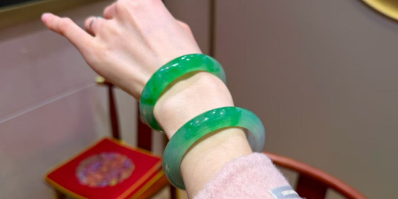 High quality natural jadeite jade Within Your Budget