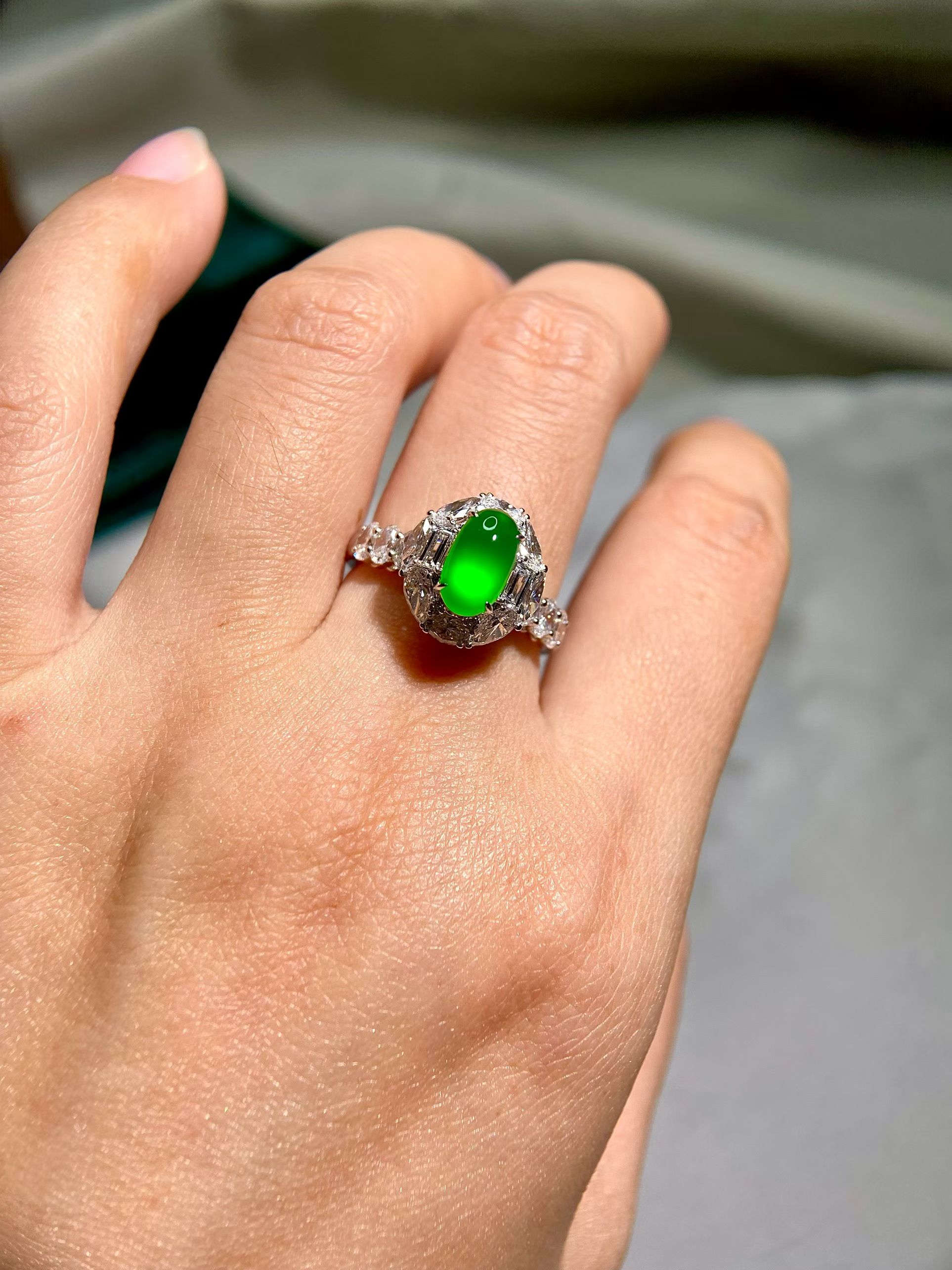 Imperial Green Long Shi Zhong Jadeite Ring view 4