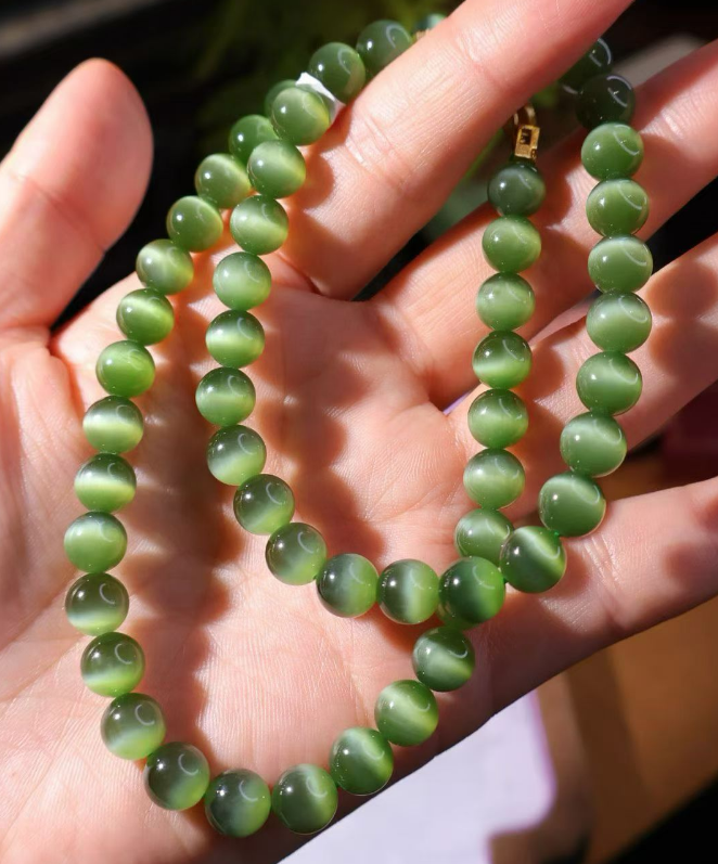 Green Cat's Eye Nephrite Jade Bead Necklace (10mm) view 5