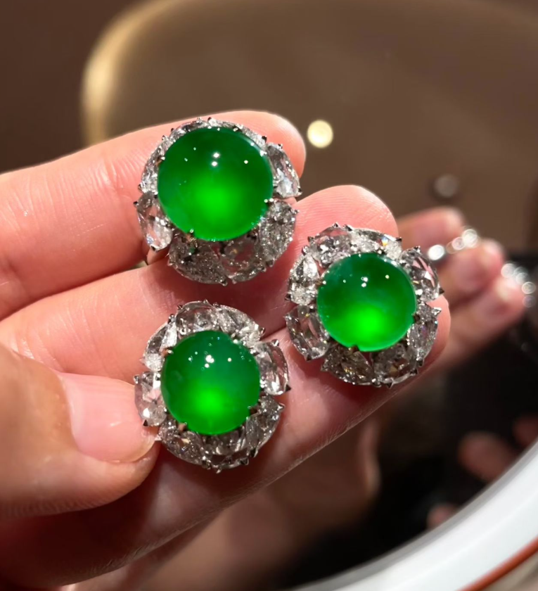 Glassy Imperial Green Jadeite Ring & Earrings Suite view 1