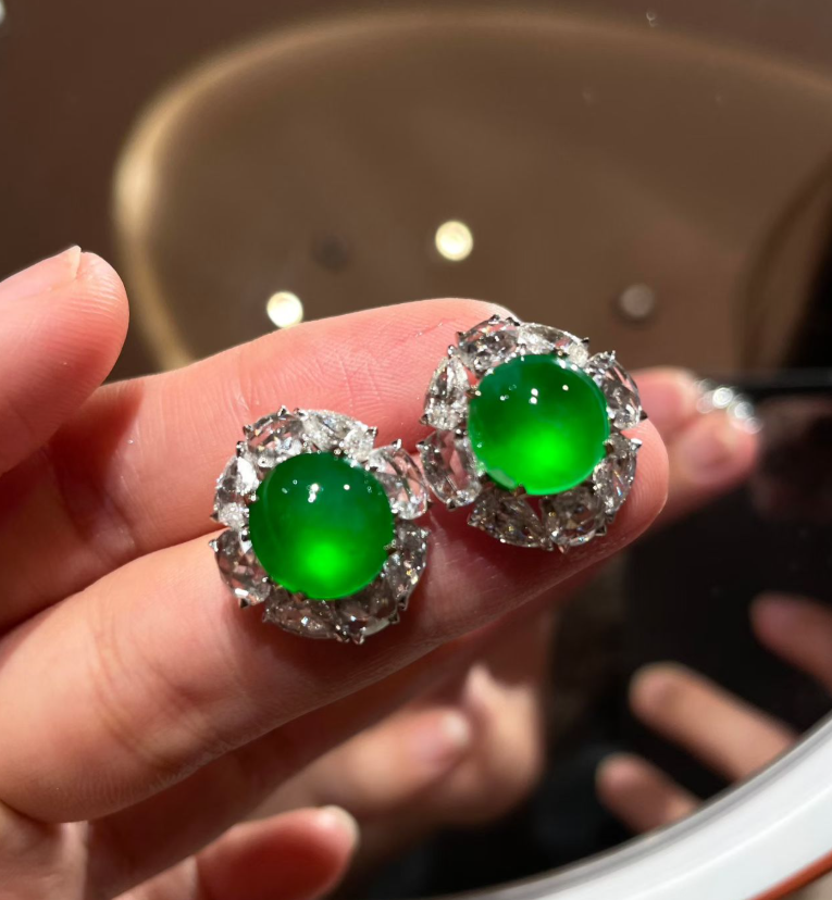 Glassy Imperial Green Jadeite Ring & Earrings Suite view 3