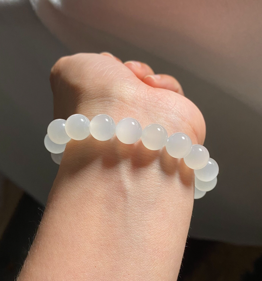 Icy Nephrite Harmony Bead Bracelet (11mm) view 5