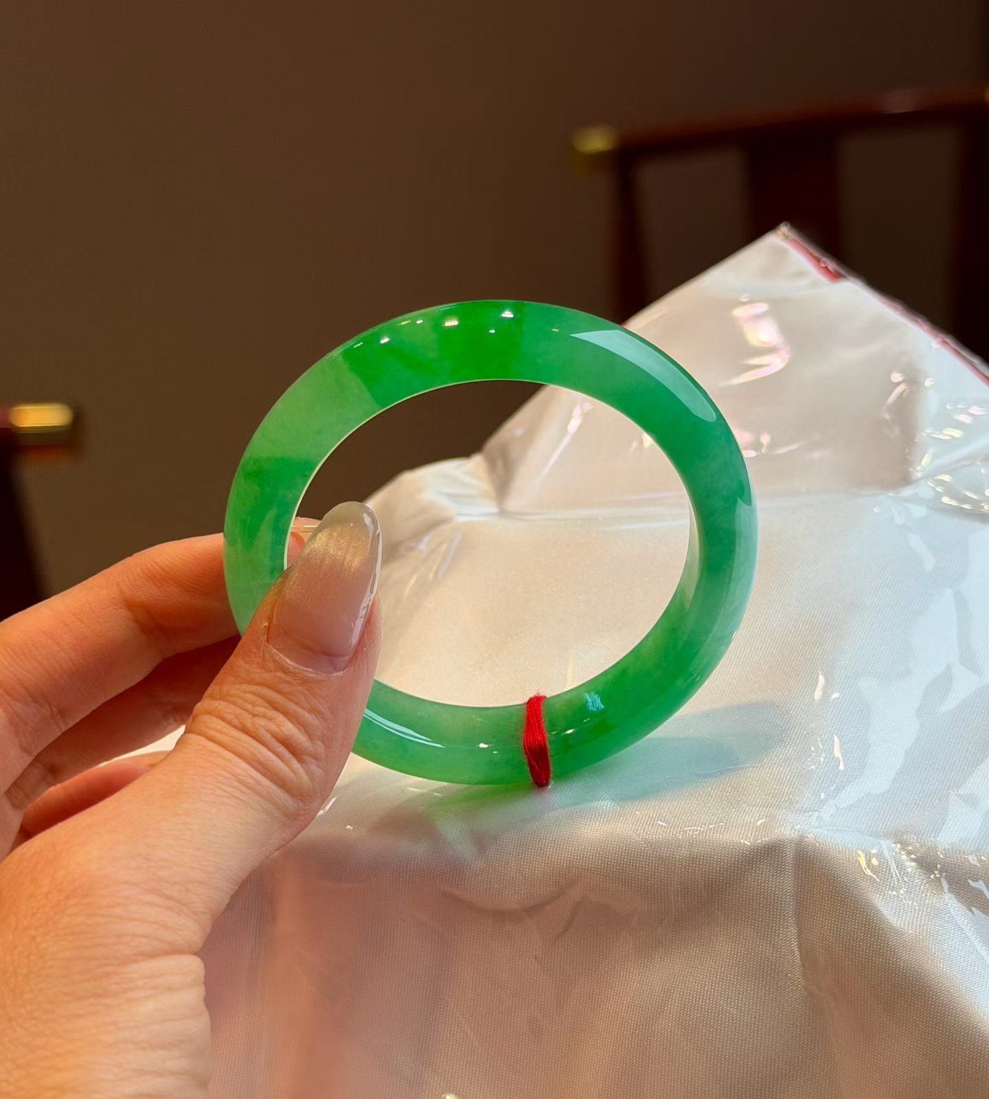 Full Yang Green Jadeite Bangle (Classic Flat, 55mm)