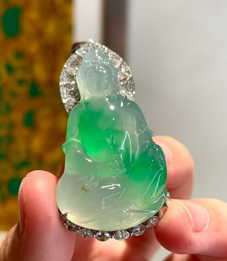 Floating Yang Green Jadeite Guanyin Pendant view 1