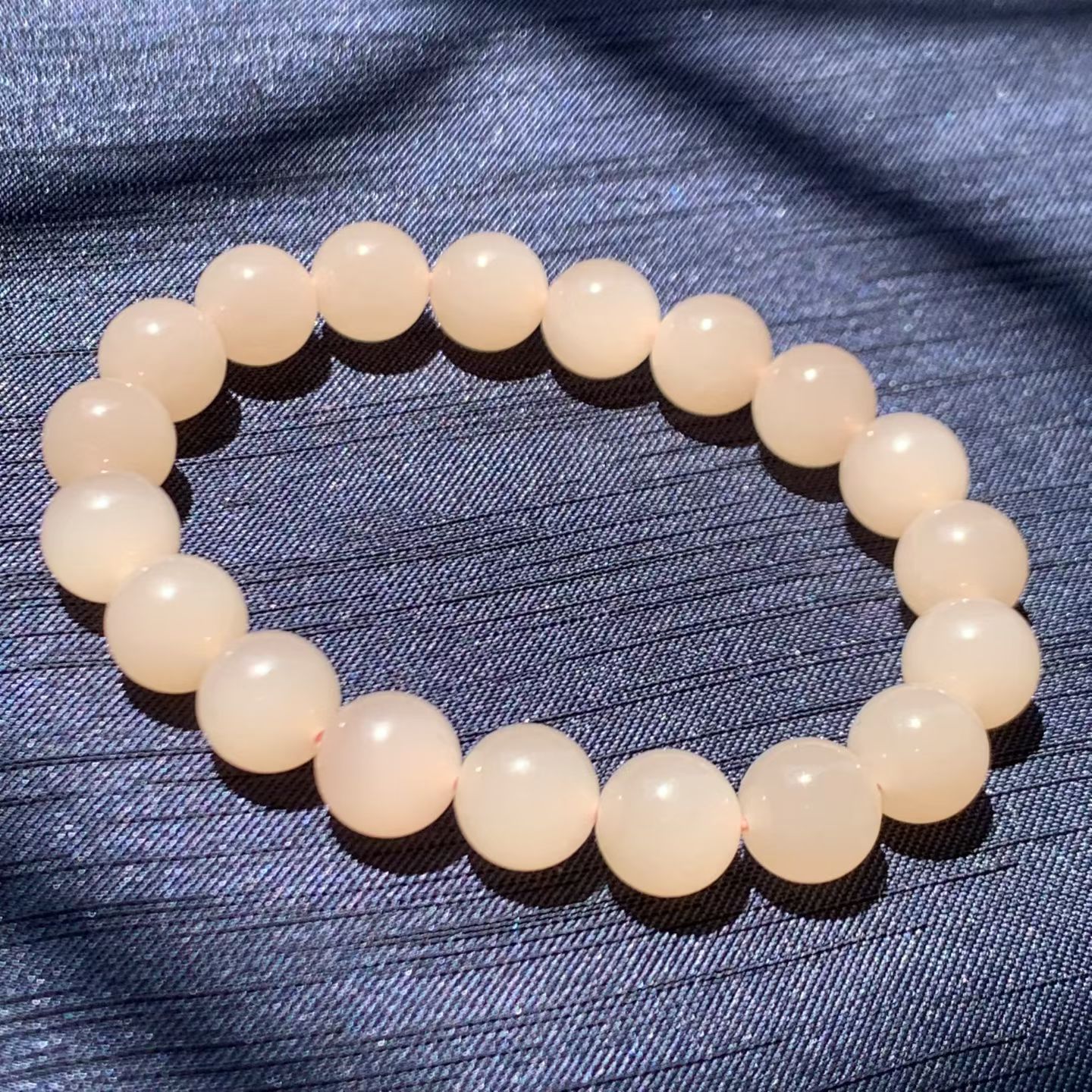 Qinghai "Lotus Pink" Nephrite Jade Bead Bracelet (10mm) view 2