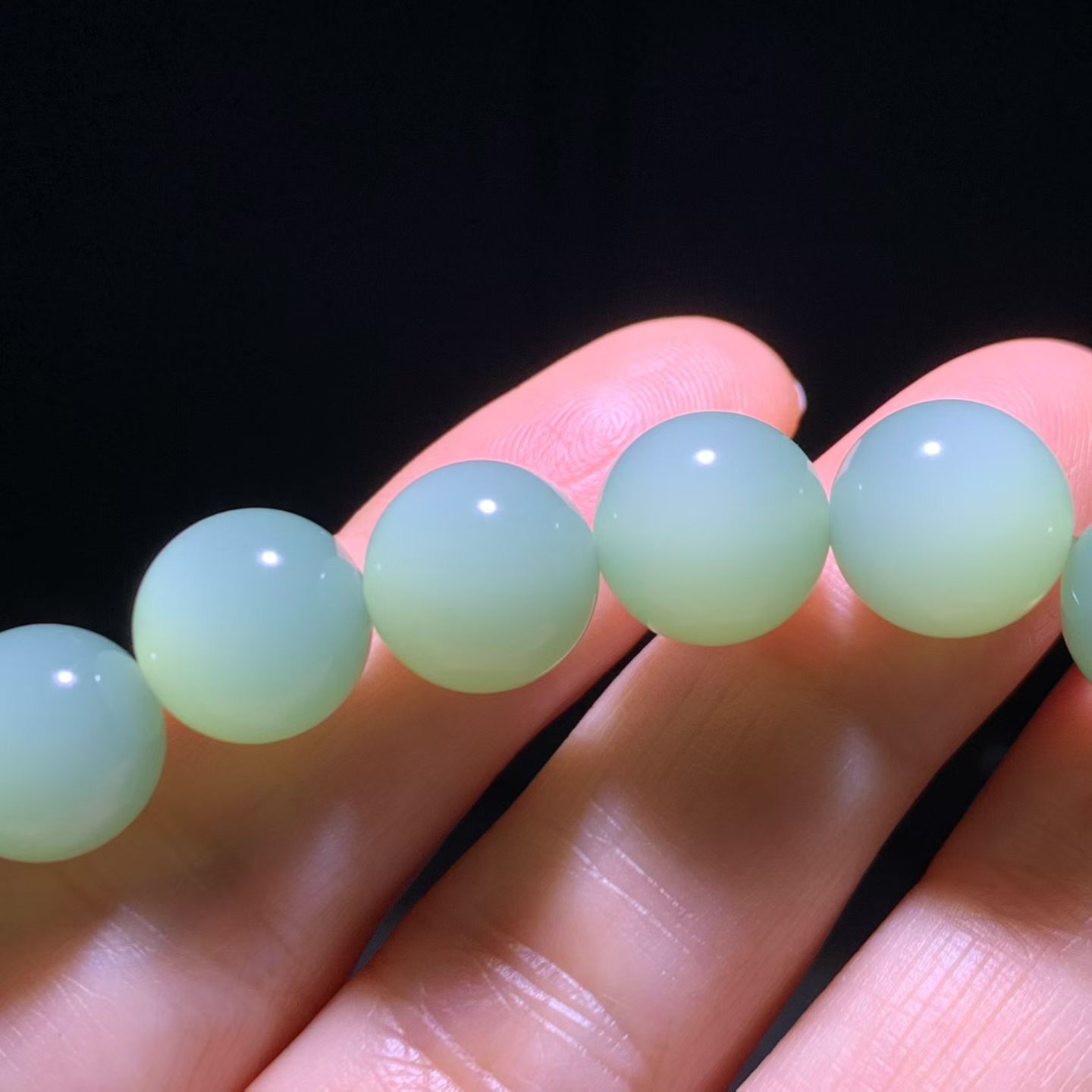 Ice-Base Fenqing Nephrite Jade Bead Bracelet (11mm) view 4
