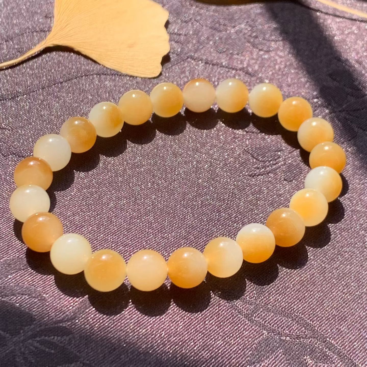 Tang Bai Nephrite Jade "Treasure Basin" Bead Bracelet (10mm) view 3