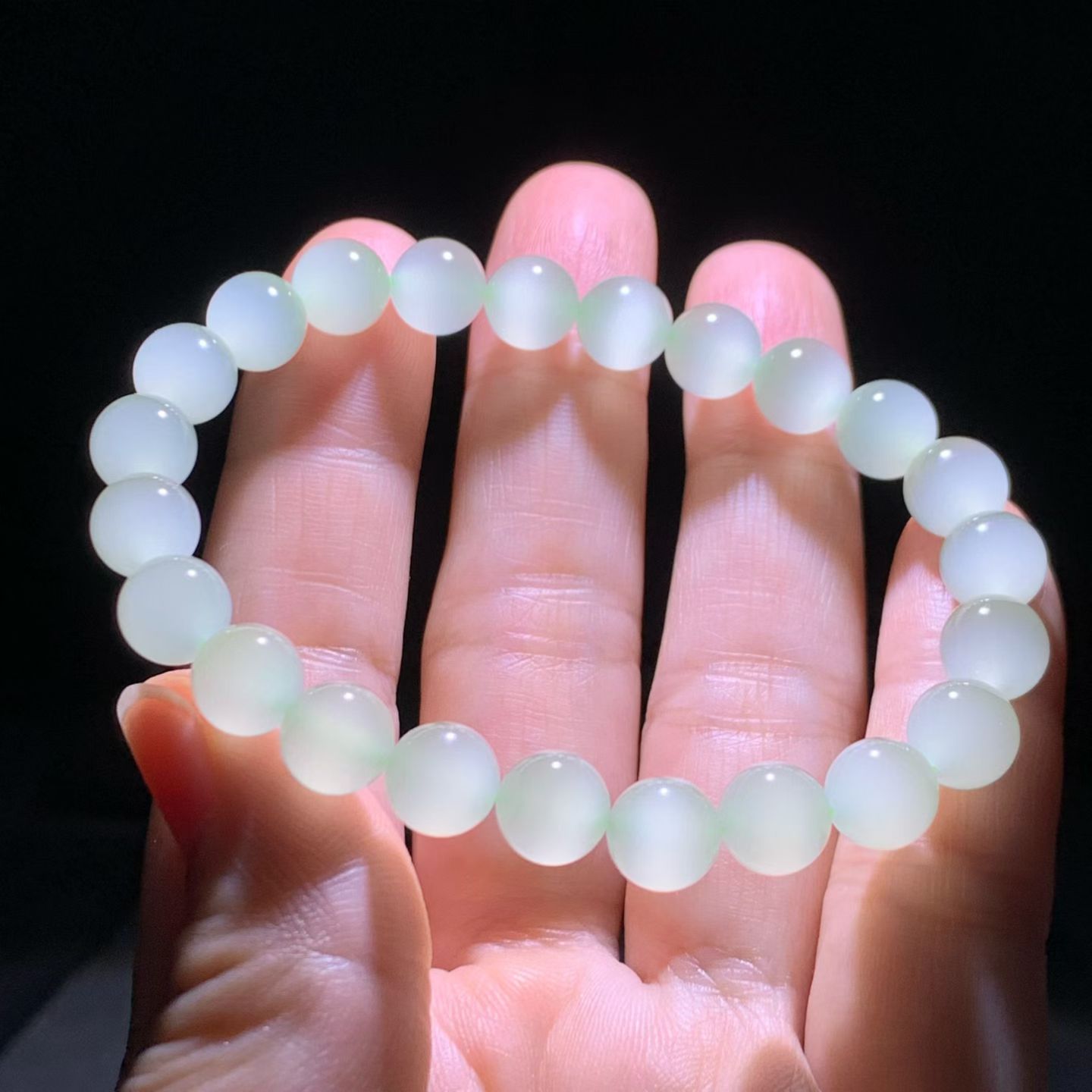 Icy Qing Shui Cat's Eye Nephrite Jade Bead Bracelet (8mm)