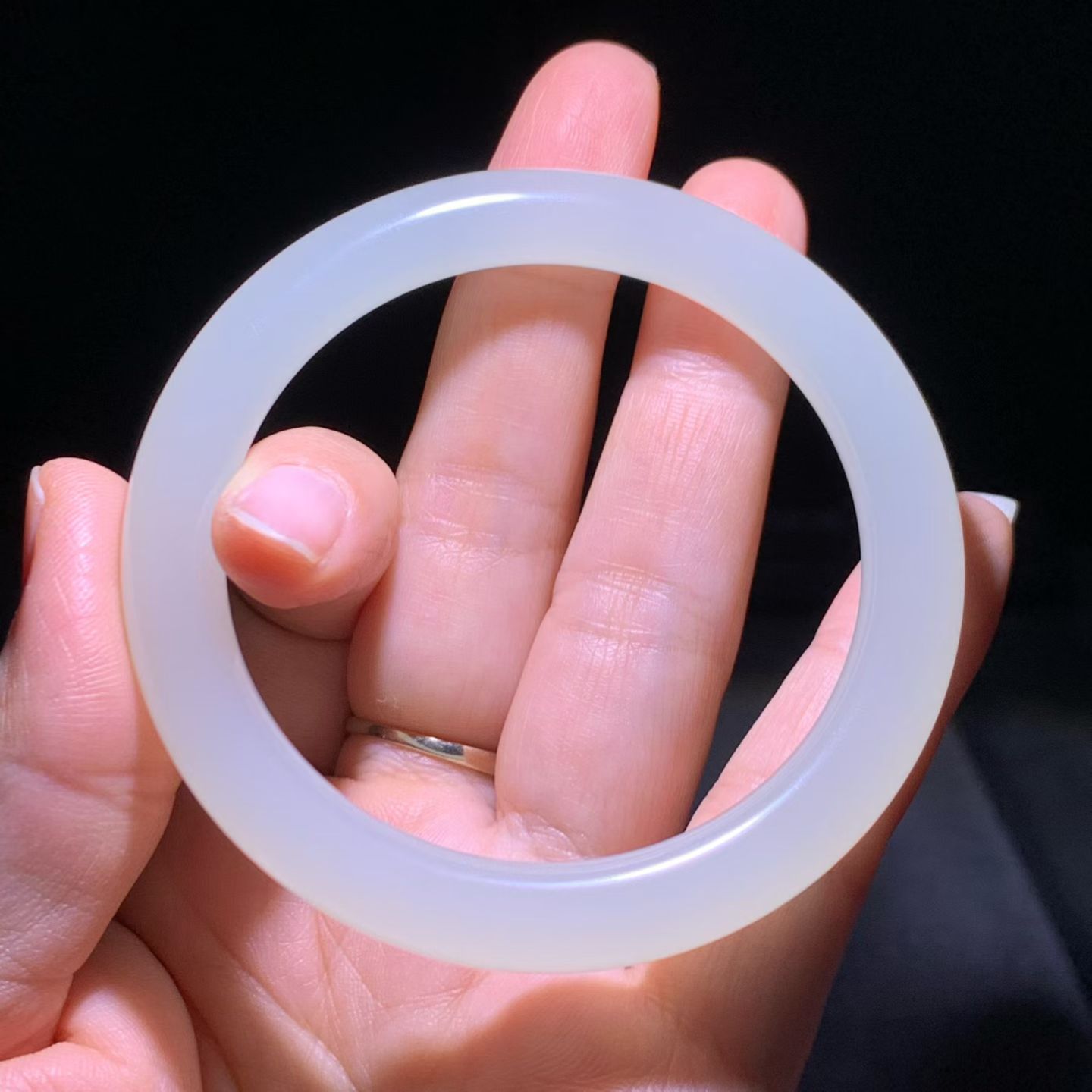Qinghai White Nephrite Round Bangle (54mm) view 3