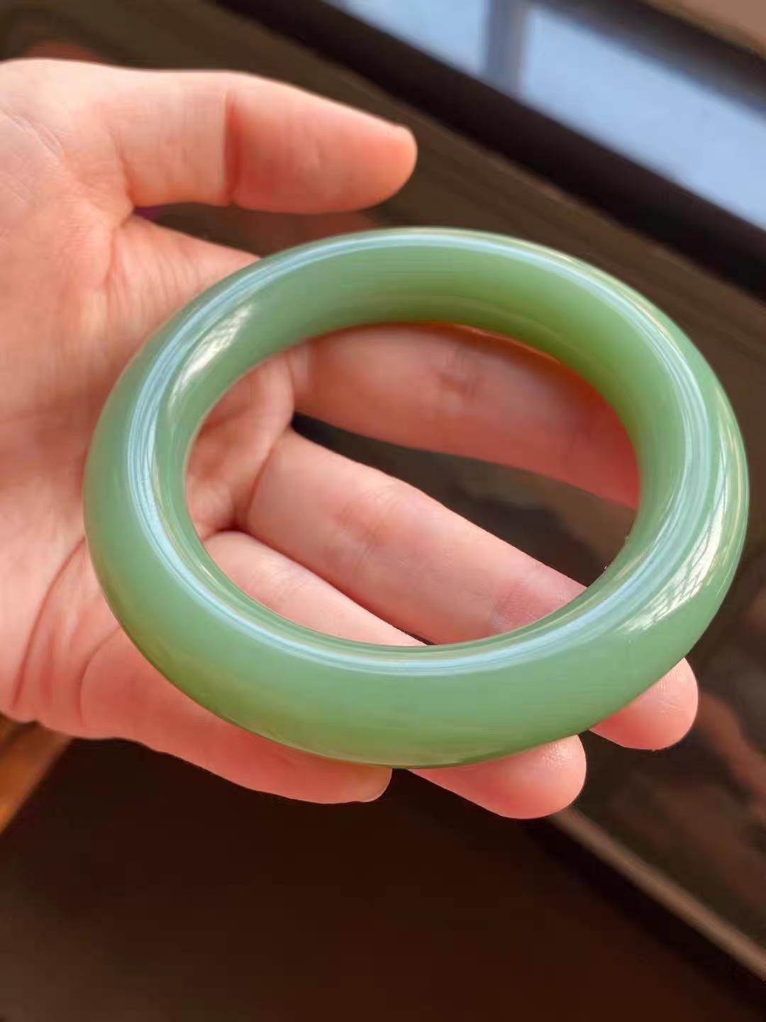 Russian Rosy Green Nephrite Round Bangle (55mm) view 4