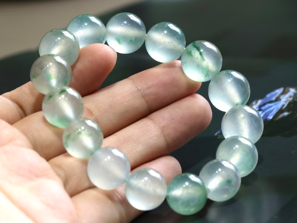 Jadeite Beads: The Most Versatile and Personal Form of Jadeite Jewelry