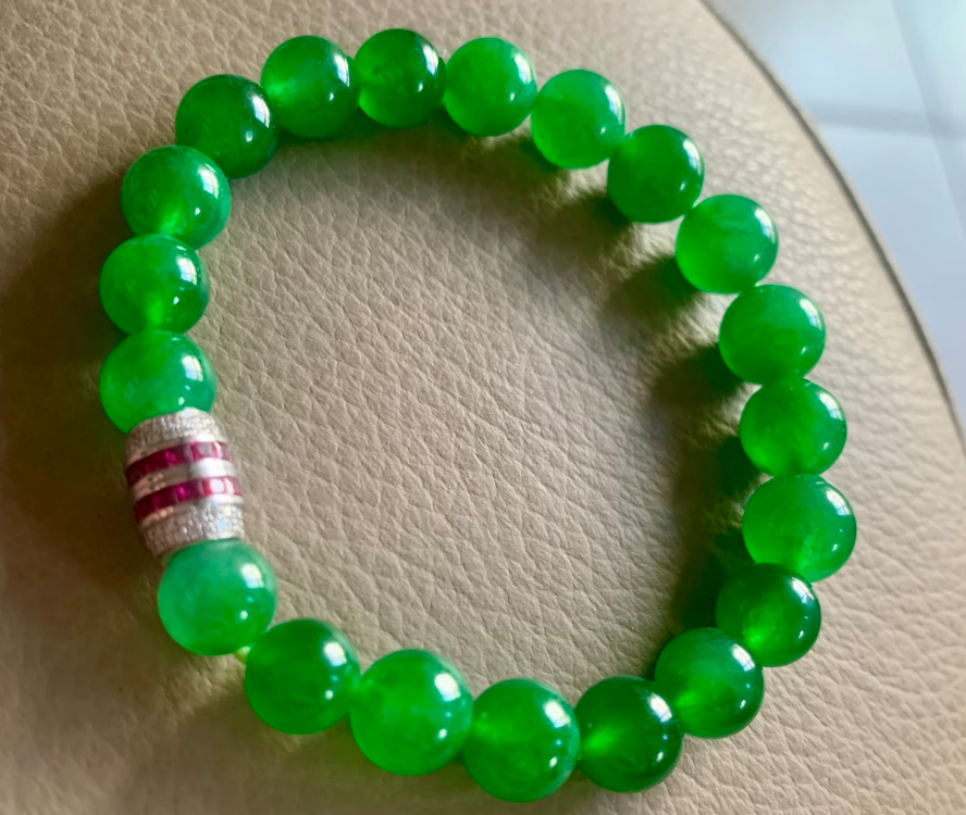 Jadeite Beads: The Most Versatile and Personal Form of Jadeite Jewelry