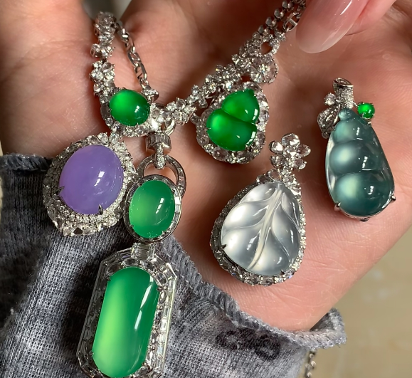 Jadeite Investment: How to Collect Smart Within Your Budget