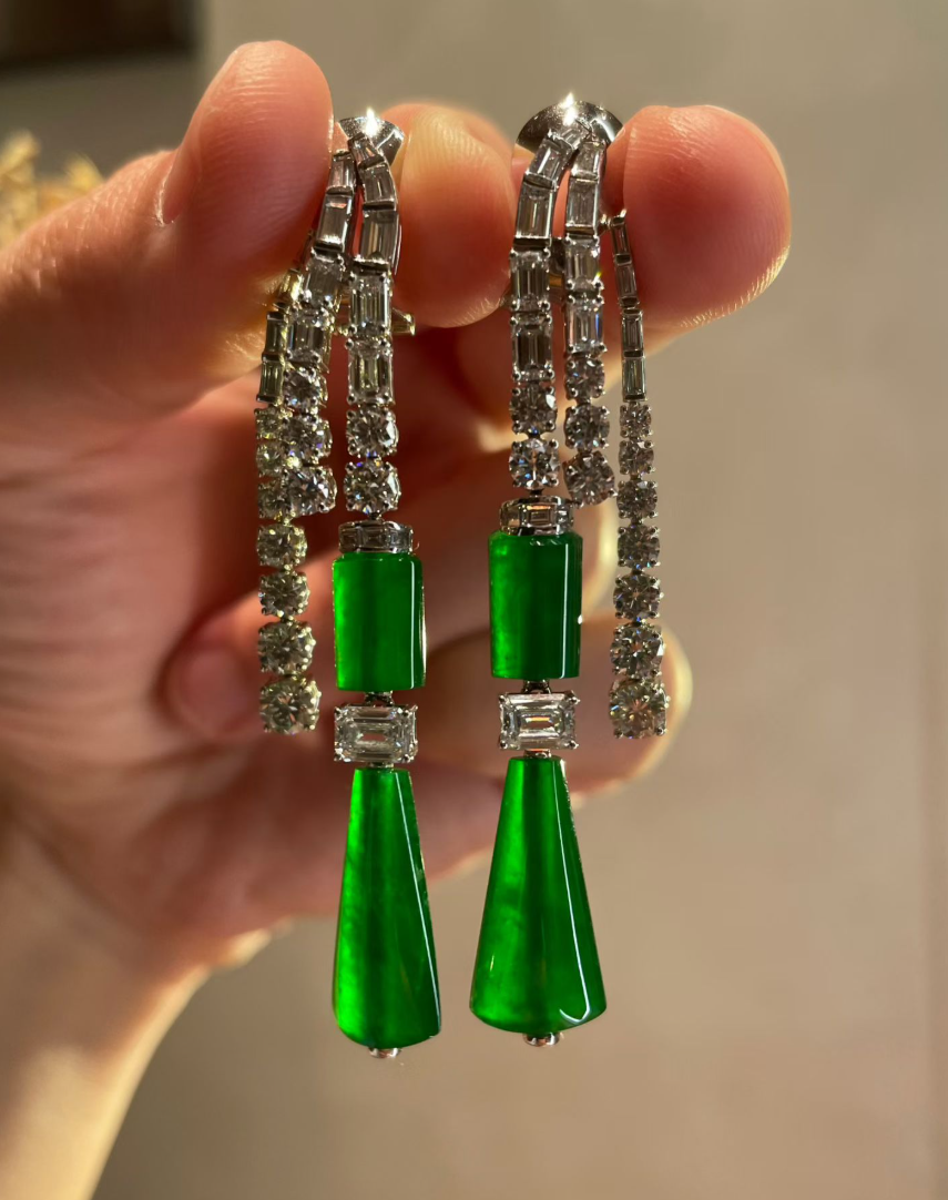 High Jewelry - Imperial Green Jadeite Drop Earrings