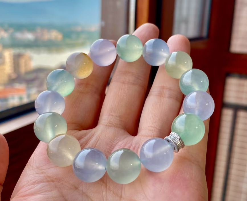 Collector's Essentials: Jadeite Beads