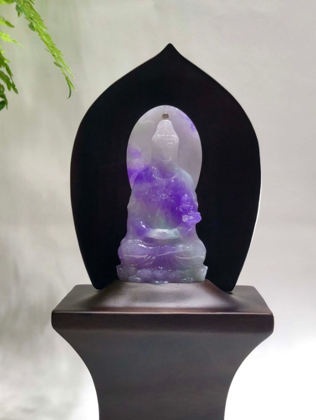Violet Jadeite Guanyin Sculpture
